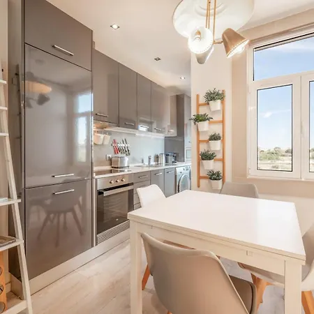 Guestready - Stylish Near Parque Nacoes Lisboa