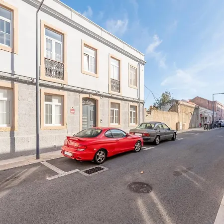 דירה Guestready - Stylish Near Parque Nacoes *
